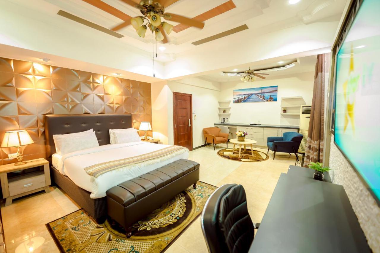 Lantana Hotel Dar es Salaam Buitenkant foto