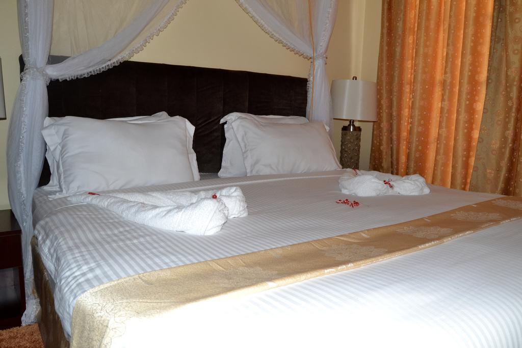 Lantana Hotel Dar es Salaam Buitenkant foto
